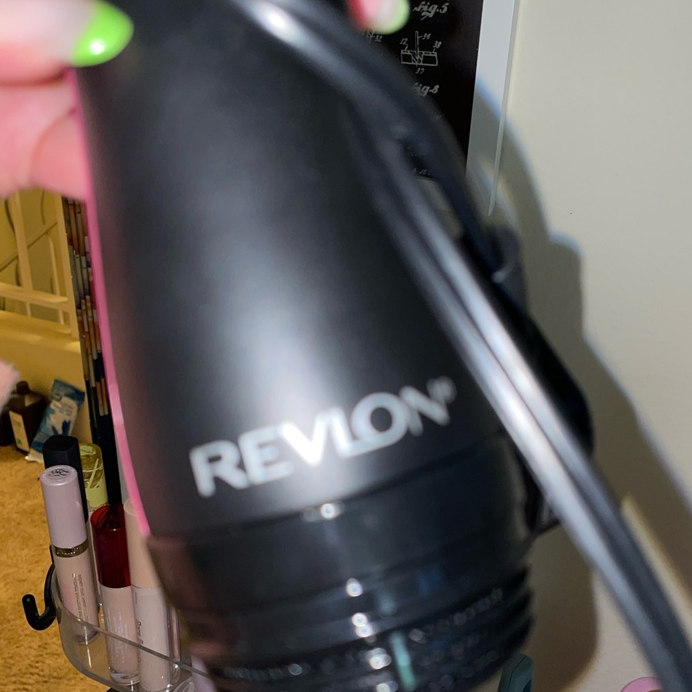 REVLON ROUND BRUSH - Picture 5 of 7